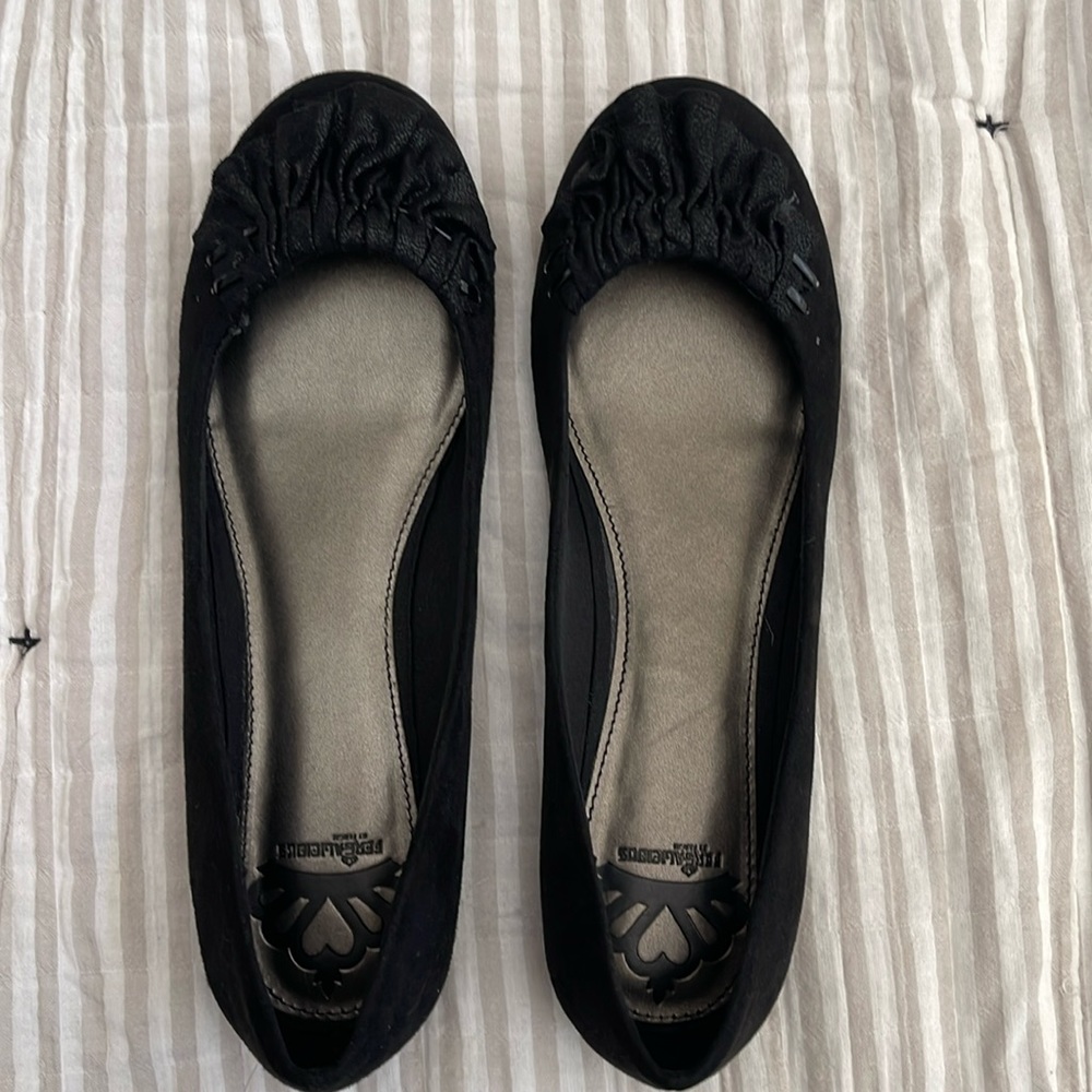 Black Fergalicious ballet flats.